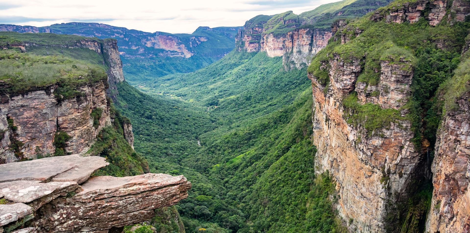 
RACINGTHEPLANET: BRAZIL 2027 250 KM / 155-MILE, 6-STAGE ULTRAMARATHON
ULTRALITE (BRAZIL)
15-21 August 2027
